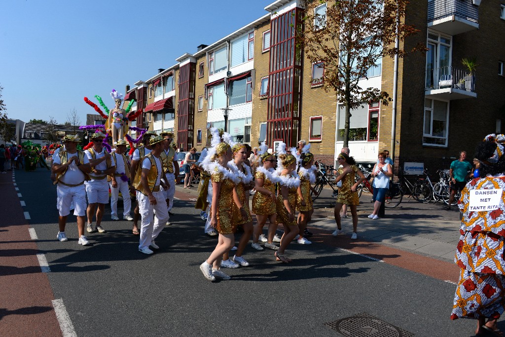 ../Images/Zomercarnaval Noordwijkerhout 093.jpg